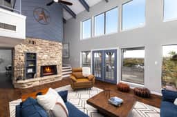 View LaLa! Villa w/Heated Pool 16 +