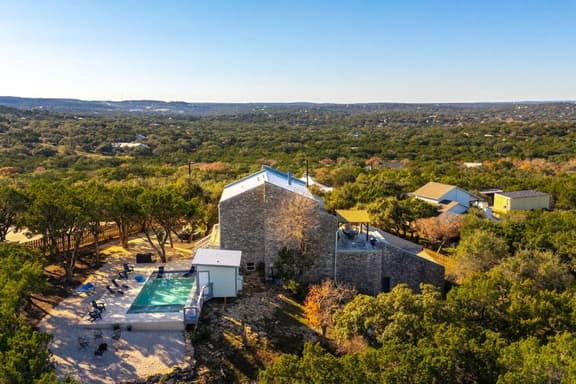 View LaLa! Villa w/Heated Pool 16 +